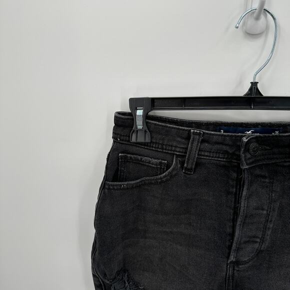 Hollister Button Fly Curvy Ultra High Black Mom Denim Shorts 3" //26 - Picture 2 of 7